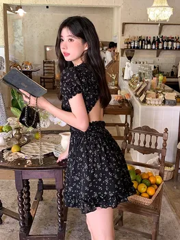 Женское платье, летнее мини-платье с рукавами-пузырями, открытое сзади, академическое Корейское простое модное Черное платье с короткой юбкой, платье Dongdaemun A